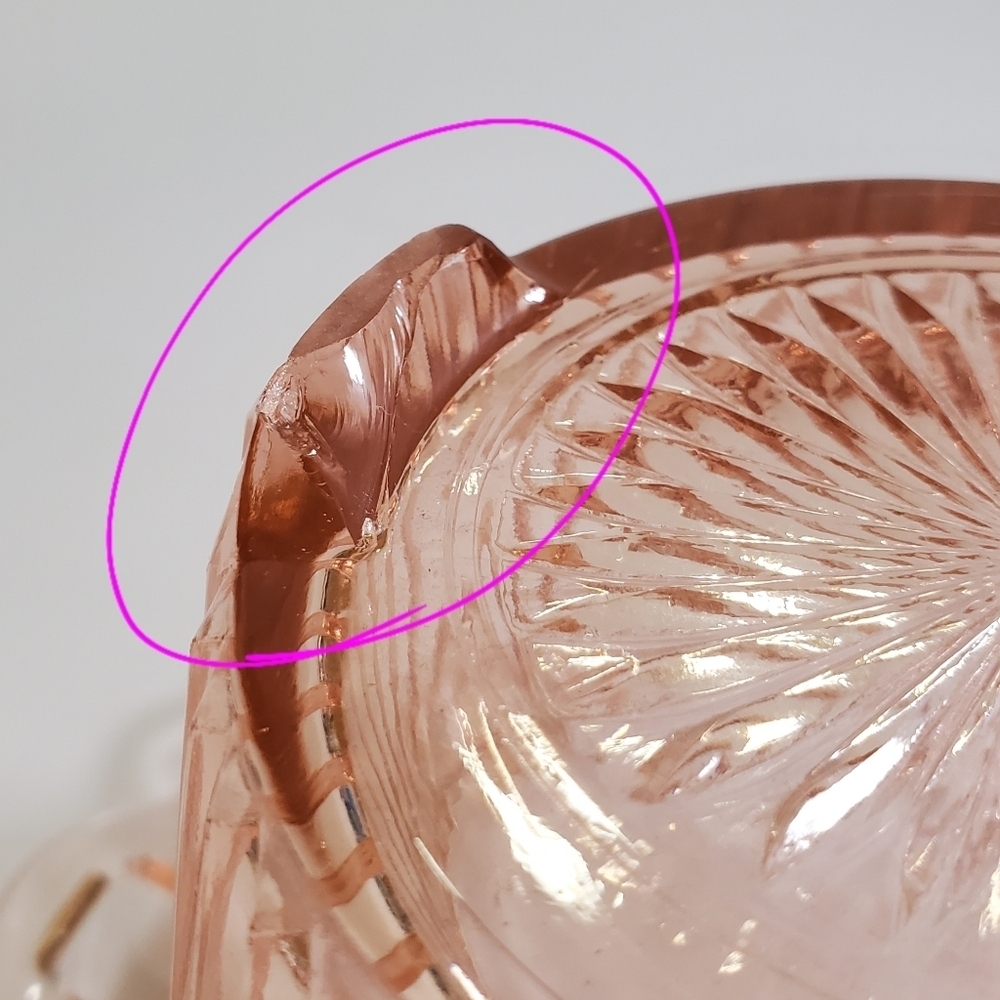 Pink Depression Glass Scalloped Edge Bowl Vase Vintage Collectible - Picture 10 of 12